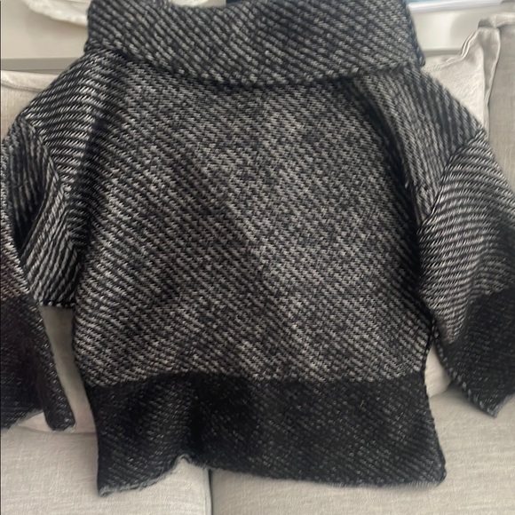 Bennetton Black and Gray Wool/Mohair Blend Coat - Picture 5 of 9